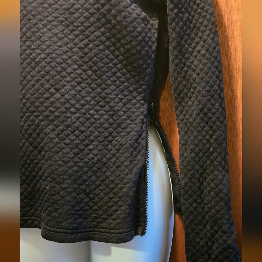 Michael Kors black quilted zipper long sleeve HOT Topic szL/Sm/M - Picture 2 of 8